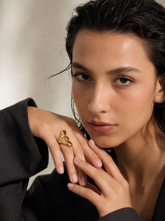 Anthropologie Jewelry - Polished Gold Sculptural Ring